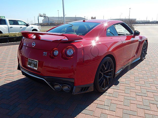 New 2019 Nissan GT-R Premium 2D Coupe in Norman #KM750117 | Bob Moore